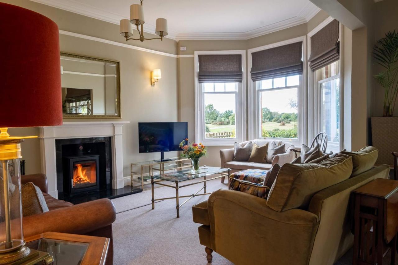 Surrey Lodge Brockenhurst Eksteriør bilde