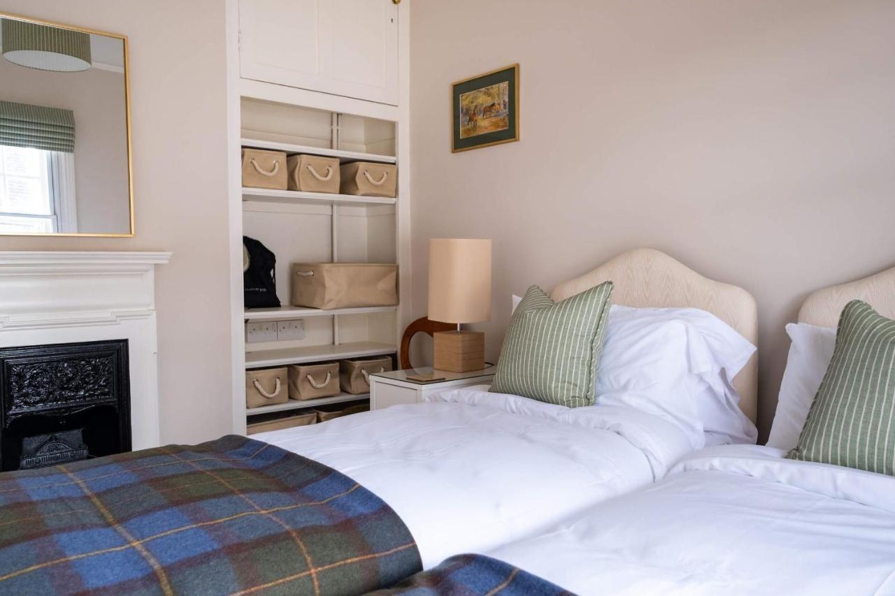 Surrey Lodge Brockenhurst Eksteriør bilde