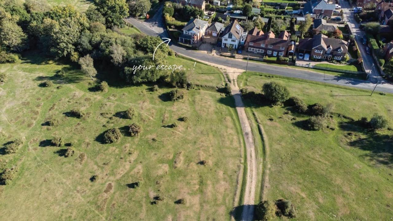 Surrey Lodge Brockenhurst Eksteriør bilde